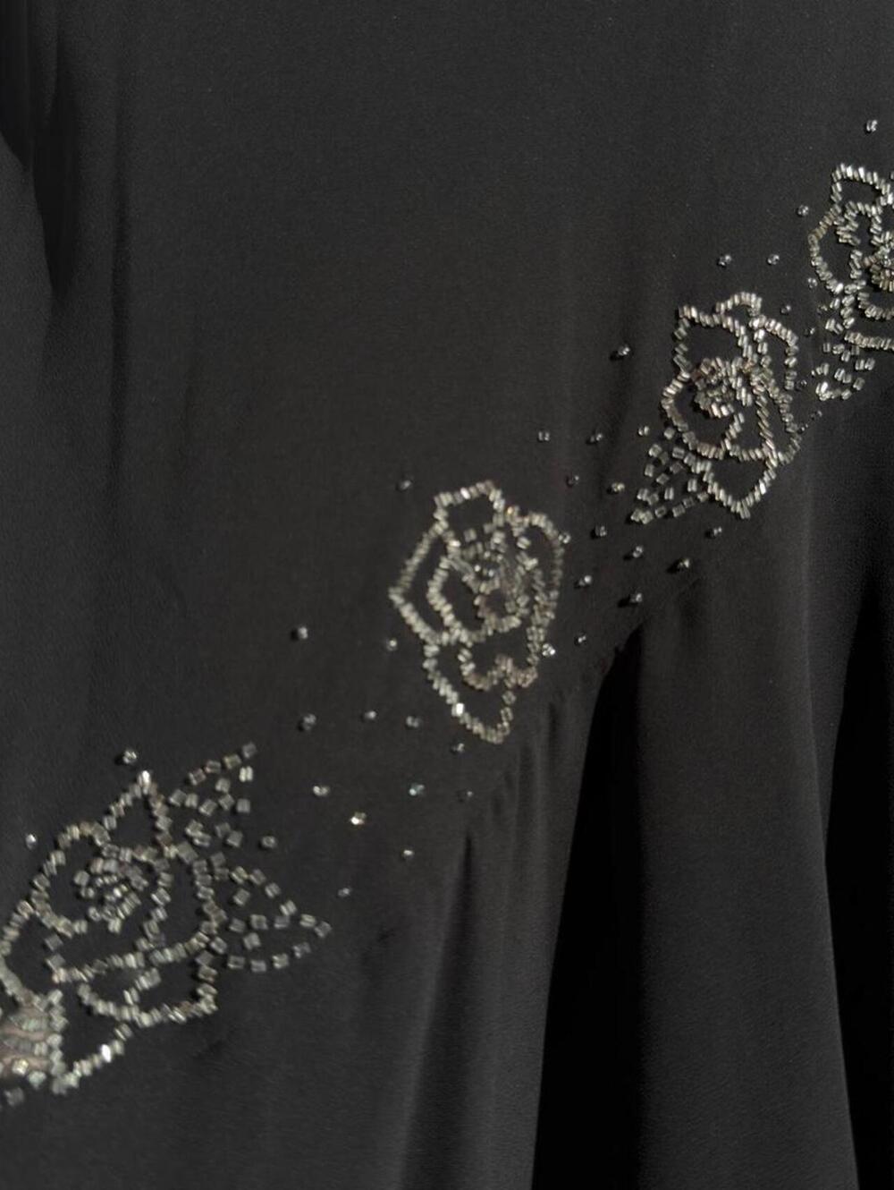 Black maxi dress with beaded floral and ruffled hem - Picture 4 of 8